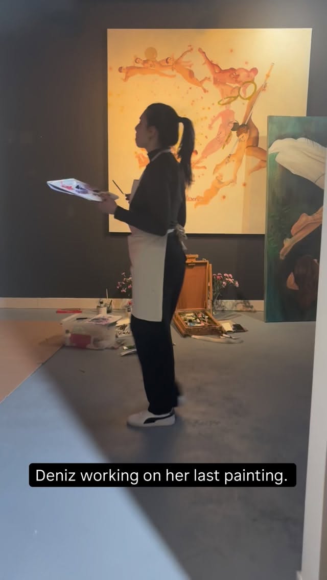 Deniz Carikoglu @cakiroglud has been working towards her exhibition for over a year culminating in her first solo exhibition soon.
We love her daring expressive approach to making art.
More soon!
#artgallery #artcollector #internationalartist #artgalleryexhibition #schiedam