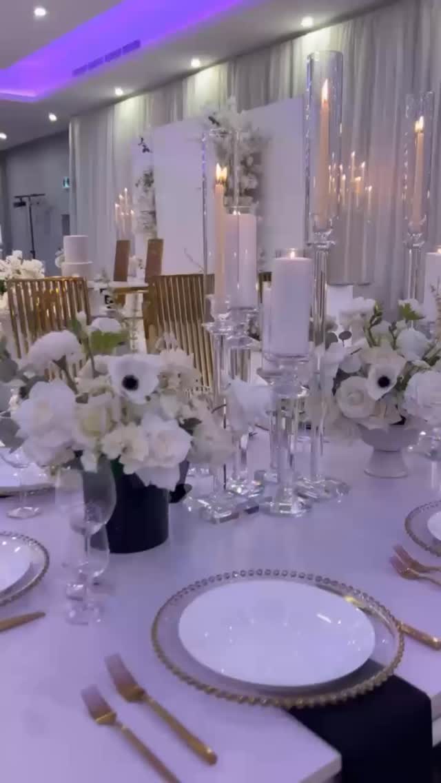 Timeless Elegance.
DESIGN | FLORAL | STYLING @elleetluievents
#torontoevents #2026bride #ottawaweddings #gtaweddings #weddinginspo