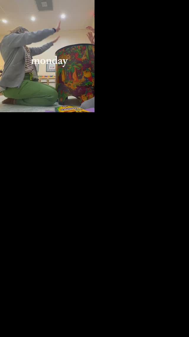 My weeks are filled with the joy of music therapy 😊
#musictherapy #musictherapist