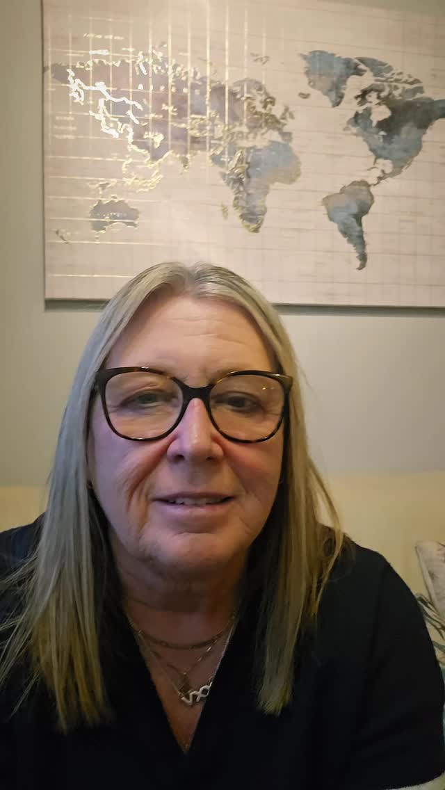 I just wanted to take a moment to say thank you... January was phenomenal!
So many of you booked, enquired, or recommended me, and I honestly don