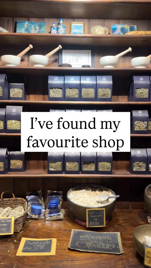 Walking into @star_child_glastonbury yesterday was like walking into a herbalistās version of a kids sweet shop. If you are ever passing and have a love for plants and herbs I highly recommend a visit. I now have a few chosen herbs for the start of my herbalist journey. These are Yarrow, nettle and chamomile, I now need to find an apothecary nearer home š” #herbalist #apothecary #plants