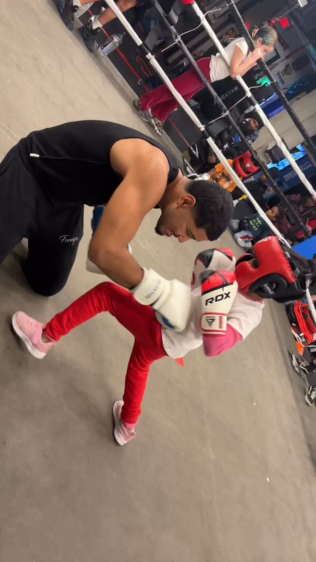 Thank you @dariusfulghum for visiting us and spending time with the youth