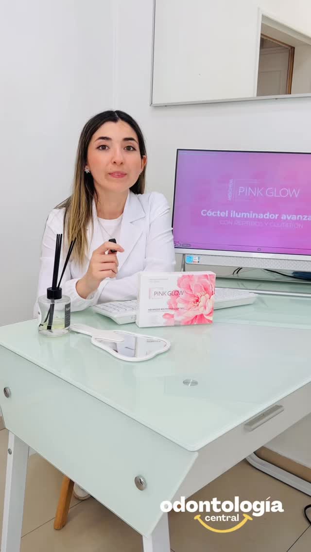✨ PINK GLOW ✨ @od.valentinafuentealba
Tu piel, pero en su mejor versión.
Un cóctel revitalizante que ilumina, hidrata profundamente y mejora visiblemente la calidad de la piel desde la primera sesión.
Pink Glow ayuda a unificar el tono, aportar frescura y devolver ese efecto glow natural que se pierde con el estrés, el sol y el paso del tiempo.
💉 Tratamiento rápido
🌸 Piel más luminosa y uniforme
💎 Ideal para rostro, cuello y escote
Resultados progresivos, naturales y seguros, realizados por profesionales.
VALORES
1 sesión: $90.000
3 sesiones: $180.000
📩 Agenda tu evaluación con @od.valentinafuentealba y descubre el brillo que tu piel estaba esperando ❤️
#curanilahue #dentistacuranilahue #odontologiacentral #clinicadentalcuranilahue #armonizacionfacial