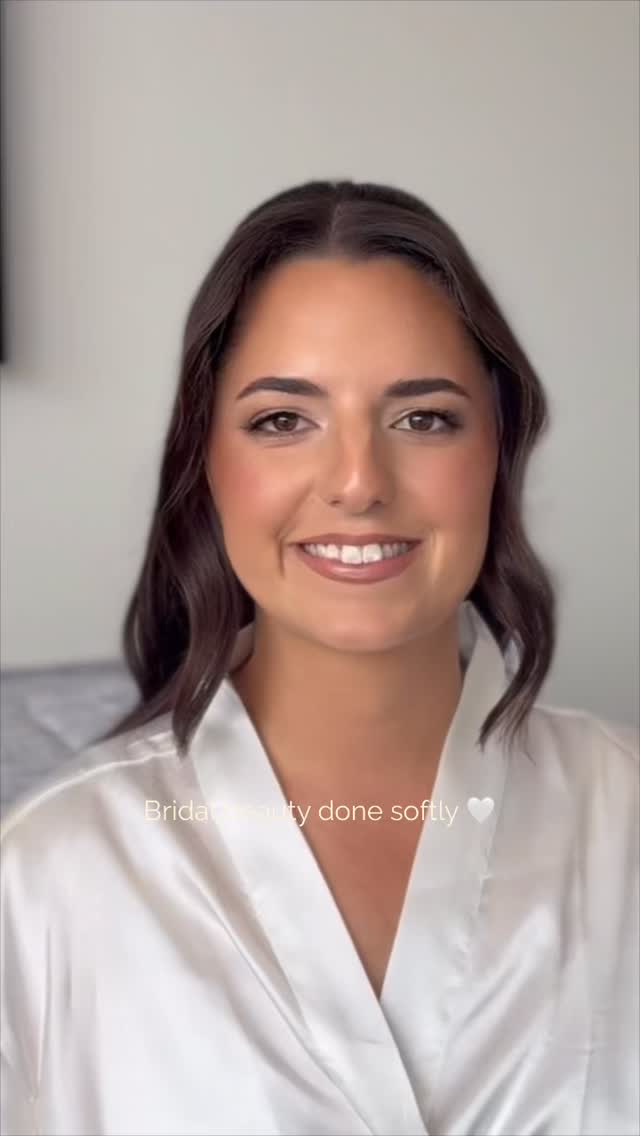 Soft, timeless, and completely her 🤍
I always want my brides to feel confident, comfortable, and like the best version of themselves - not overdone, just beautifully elevated.
These quiet moments are my favourite ✨
Tag a bride who loves soft, timeless beauty
Sydney bridal hair and makeup for calm, natural wedding mornings.
#SydneyBride
#SydneyBridalMakeup
#BridalHairSydney
#NaturalBridalGlam
#SoftGlamWedding
TimelessBride
SydneyMakeupArtist