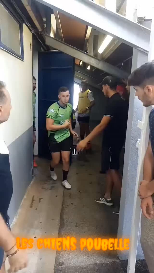 #chienspoubelle #rugby #aventure #amitiė #délire