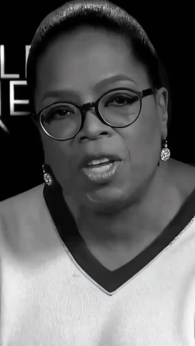 There comes a moment when you realise
it’s not a lack of discipline,
nor motivation,
nor another technique.
It’s identity.
When you know who you are,
decisions align,
boundaries become clear,
and life stops feeling like constant effort.
My work is not about “fixing” people.
It’s about guiding those who are ready
for deep, honest
identity-level transformation.
✨ If you feel it’s time to come back to yourself,
send me “IDENTITY” via DM.
Há um momento em que percebes que
não é falta de disciplina,
nem de motivação,
nem de mais uma técnica.
É identidade.
Quando sabes quem és,
as decisões alinham-se,
os limites tornam-se claros,
e a tua vida deixa de ser um esforço constante.
O meu trabalho não é “arranjar” pessoas.
É acompanhar quem está pronta
para um trabalho profundo, honesto
e transformador de identidade.
✨ Se sentes que é tempo de voltares a ti,
envia-me “IDENTIDADE” por mensagem privada.
#HyggeCoaching
#HyggeCoachingBySuse
#HyggeCoachingWithSuse
#Identify #DeepCoaching