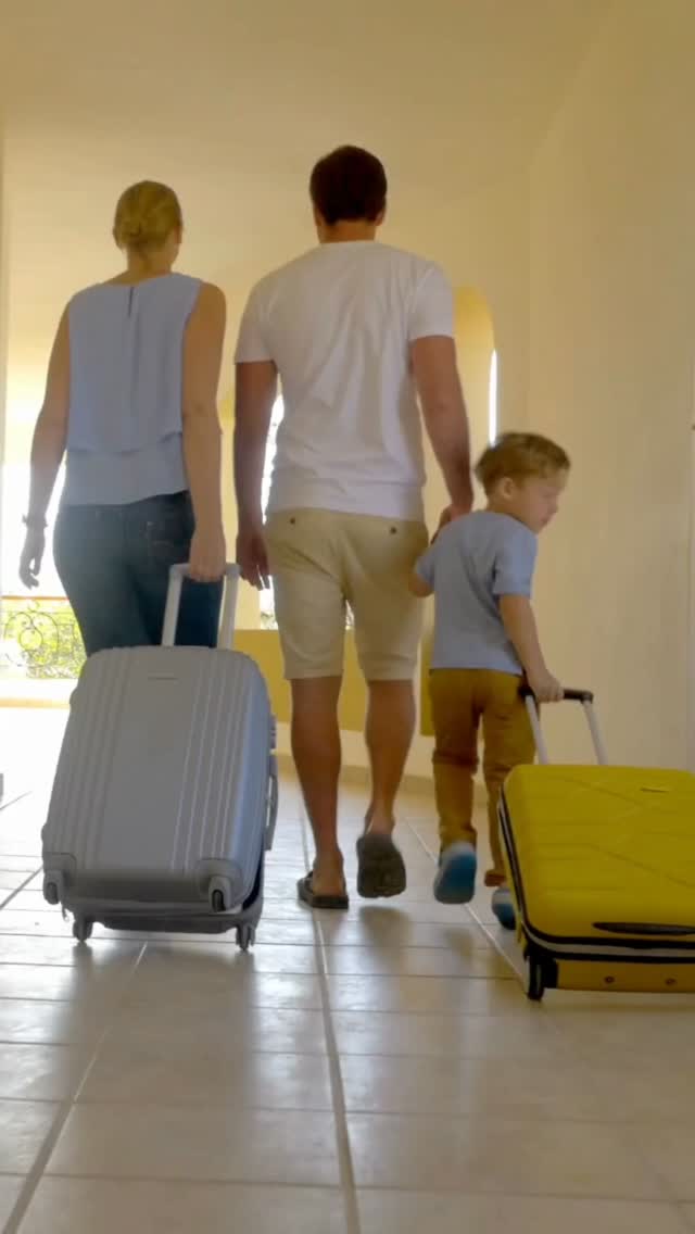 ¿Sabías que la limpieza es el factor número uno que mencionan las reseñas de 5 estrellas? 🌟
En el sector vacacional, no basta con que algo se vea "limpio". Se trata de crear una atmósfera de confianza desde que el huésped abre la puerta. En Servicios Noringer, aplicamos protocolos de limpieza técnica para asegurar que cada detalle, desde el brillo de los cristales hasta la pureza del ambiente, sea impecable.
Nuestro equipo uniformado no solo realiza tareas; protege su inversión y garantiza la tranquilidad de sus clientes. Porque cuando la higiene es perfecta, la experiencia se vuelve inolvidable.
¿Busca elevar el estándar de su propiedad?
📲 WhatsApp: +34 624 43 05 31
¡Hablemos hoy mismo! 💎✨
#ServiciosNoringer #LimpiezaProfesional #ViviendaVacacional #GestionDePropiedades #ExcelenciaOperativa RealEstateSpain
Did you know that cleanliness is the 1 factor mentioned in 5-star reviews? ⭐
In the vacation rental industry, looking "clean" isn't enough. It’s about creating an atmosphere of trust from the moment the guest opens the door. At Servicios Noringer, we apply technical cleaning protocols to ensure every detail—from sparkling windows to a pristine environment—is flawless.
Our uniformed team doesn't just perform tasks; they protect your investment and guarantee your clients' peace of mind. Because when hygiene is perfect, the experience becomes unforgettable.
Ready to elevate your property’s standard?
📲 WhatsApp: +34 624 43 05 31
Let’s talk today! 💎✨