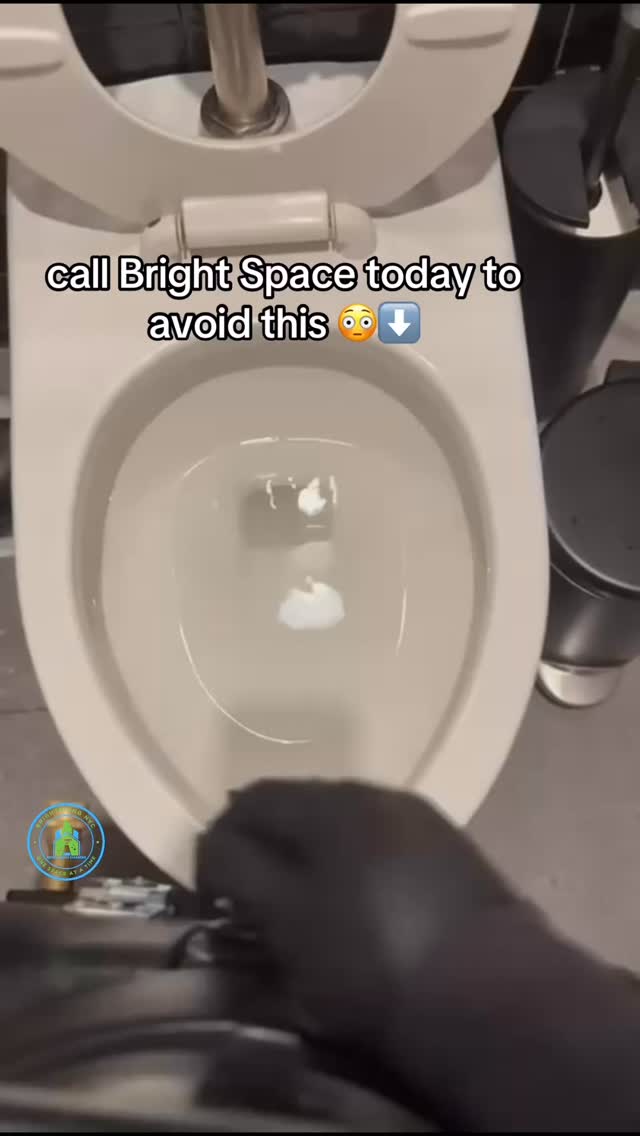 NYC carpets take a beating. We bring them back to life.
#NYCCleaning #CarpetCleaning #FloorCare #BrightSpaceCleaning
#DeepClean