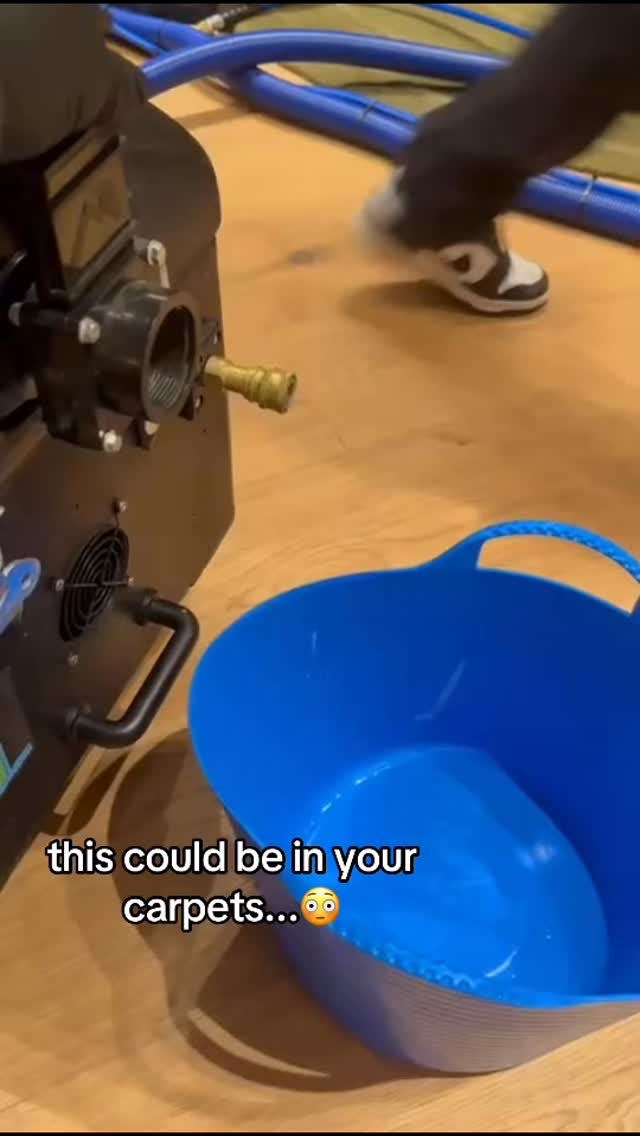 .Deep carpet cleaning that removes dirt you can't see and odors you can smell. Professional results, done right.
#BrightSpaceCleaning #CarpetCleaning #NYCCleaning #DeepClean #FloorCare