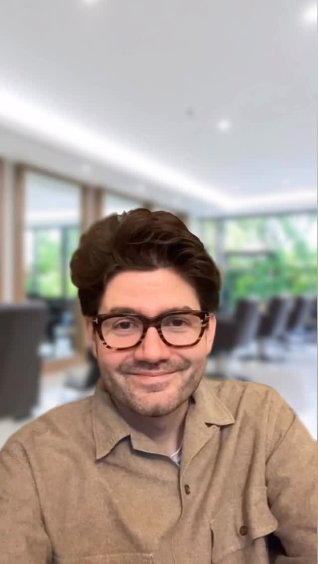 💙 Busy salon ≠ profitable salon
I’m seeing this come up a lot right now.
Diaries look healthy.
Teams are working hard.
But the numbers still feel tight.
When that happens, it’s rarely about the service your team are providing.
More often, pricing, timings or costs have quietly shifted over time.
With wage expectations rising again in 2026 💷, pricing needs to support both your team and the salon business.
We’ve shared some practical thinking in a short blog 🧠✂️
🔗 Link in bio if it’s useful.
#TipInASnip #SalonOwner #SalonManager #SalonPricing #SalonBusiness MySalonManager