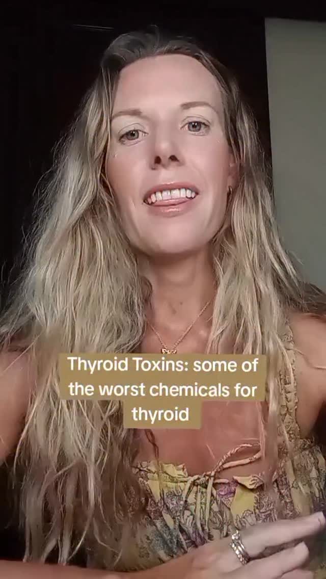 Thyroid toxins: some of the worst toxins for the thyroid gland and what I use instead. #thyroid #hypothyroid #thyroidproblems #thyroidhealth #thyroidtoxins