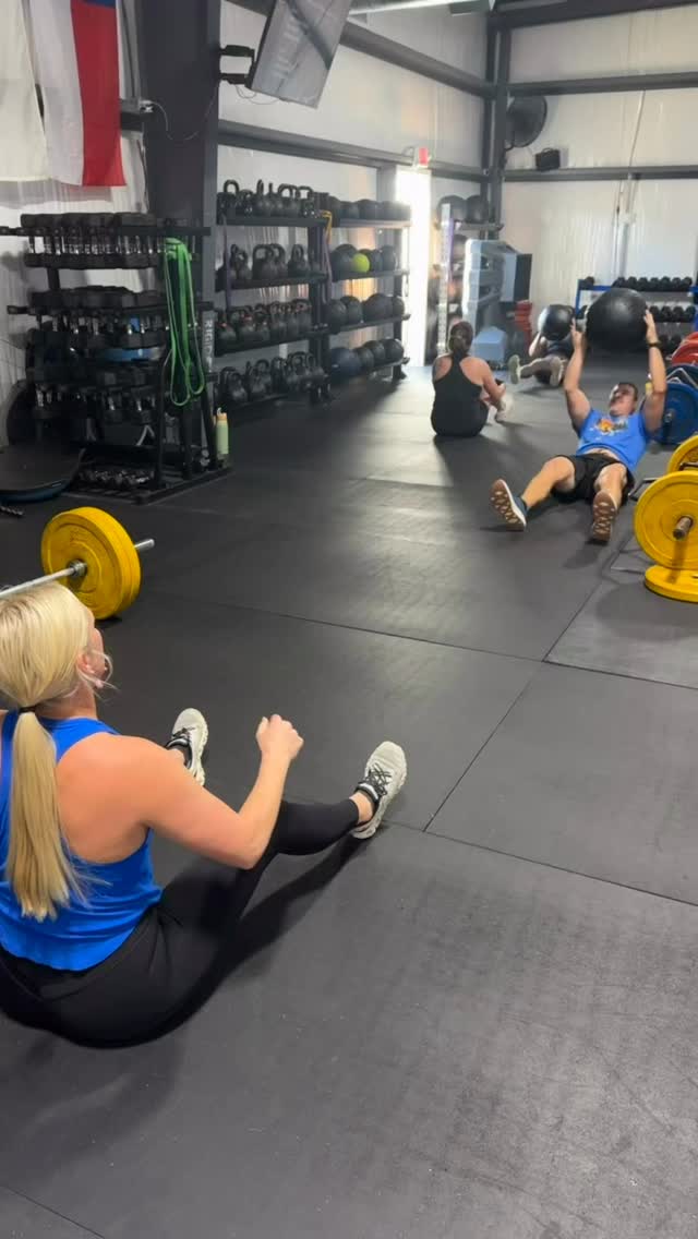Our Athletes just crushing it today! #thealignathletics #strength #consistancy