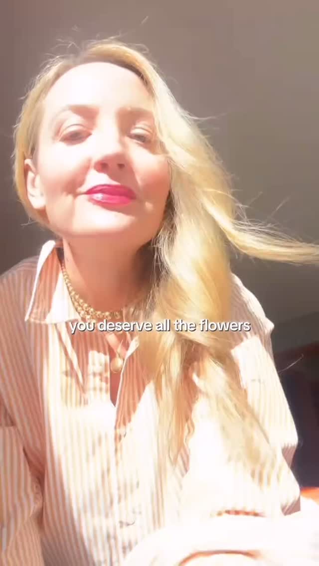 It’s a good thing Winnie and my slippers are so cute. @myluvons