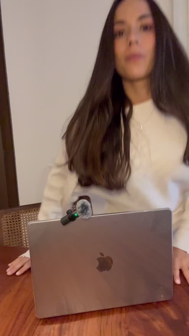 ¿La web de tu empresa o fundación explica en 5 segundos qué haces y por qué elegirte?
Tener web y redes no es suficiente.
Lo importante es claridad, foco y conversión.
En la Aceleradora Digital revisamos, comparamos y construimos contigo lo que tu proyecto realmente necesita.
Escríbenos y agenda tu consultoría inicial sin costo.