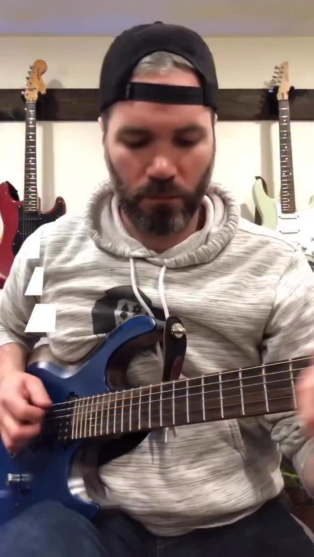 Hybrid Picking Challenge 🎸 Tabs available on my Patreon 🎸 Link in bio
#guitar #guitarlessons