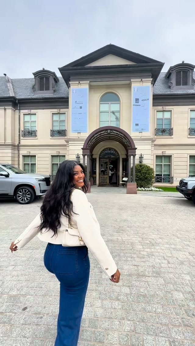 Flashback Friday to the Kips Bay Decorator Show House decorated by some of the country’s best designers.
Some of the spaces are definitely giving #bridgerton vibes . What do you think ? 👀😍
#flawlessspaces #interiordesign #blackinteriordesigner dallasinteriordesign