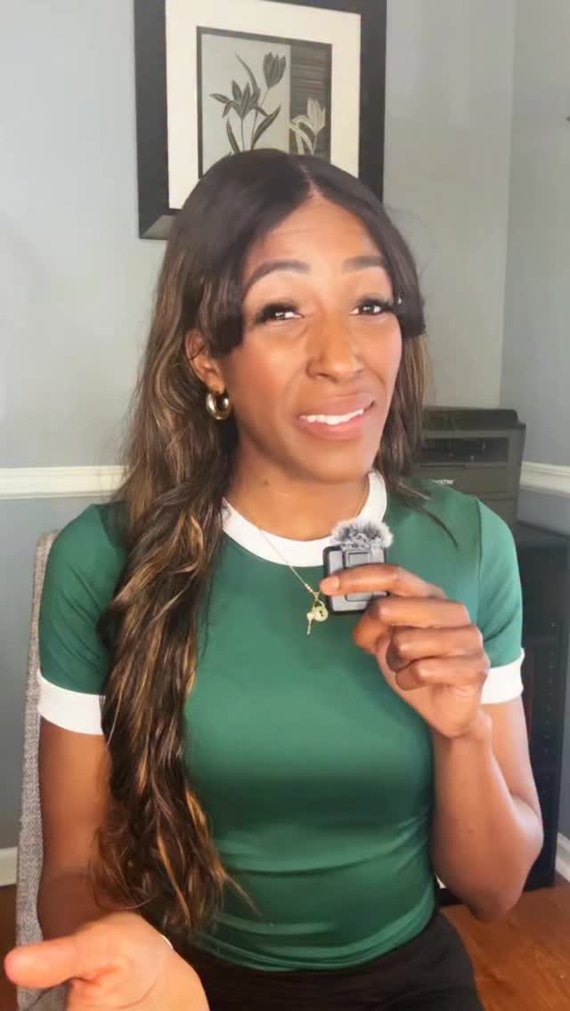 It’s Super Bowl weekend! So let’s play Would you rather: NFL playoff edition 🏈
If you had to choose, how would you prefer to lose in the playoffs?
1. Mopped up like the 49ers?
2. Bow out like the Bears?
3. Slowly fall apart like the Eagles?
4. Injury, bitten bad luck like the Broncos?
5. Blame it on the officials like the Bills?
*no I’m not sure how long that fuzzy was on my eyelash but let it rock🫠
#Nfl #SuperBowlLX