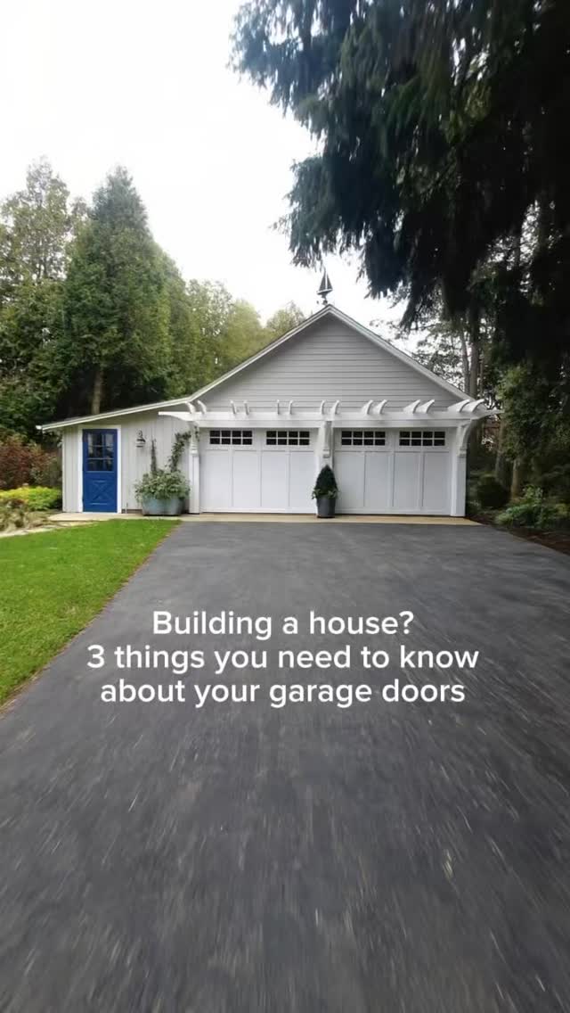 Building a house?
Here are 3 garage door decisions youāll be glad you made early š
āļø Your garage door is one of the biggest things on the front of your home. Treat it like your front door.
āļø Hardware matters (a lot).
Better rollers, tracks and springs = quieter doors, smoother operation, and fewer service calls later.
āļø Insulation + glass choices affect comfort.
If your garage touches a bonus room, office, gym or man cave⦠your door directly impacts temperature, noise and livability.#home #homebuyingtips #home #homeimprovement #jaspertn
š Jasper, TN
š 931-635-DOOR (3667)
š dakotadoor.com