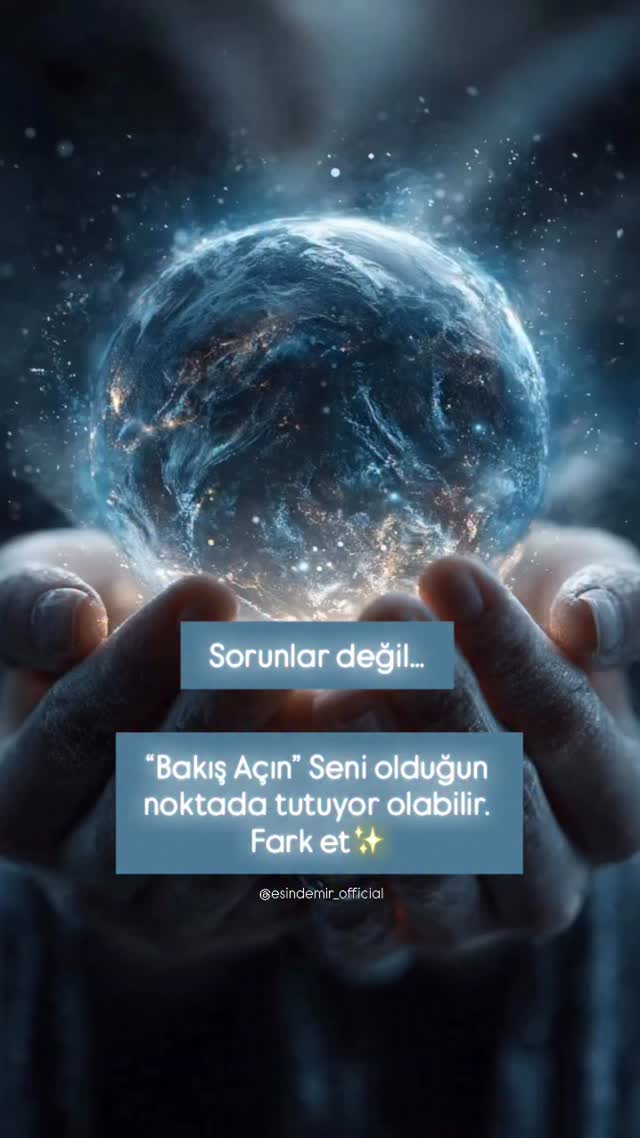 Sorunlarla özdeşleştiğinde,
onları sürekli yeniden üretirsin.
Zihin şöyle der:
“Bu benim hayatım.”
“Bu hep böyle.”
“Ben buyum.”
Ama gerçek şu 👇
Sen sorun değilsin.
Sen, onu fark edebilen bilinçsin.
Sorunu izlemeye başladığın anda,
çözüm alanına geçebilirsin.
Çünkü çözüm;
zorlama ile değil,
özdeşleşmeyi bıraktığında ortaya çıkar.
Bugün kendine şunu sor:
👉 “Ben şu an sorunun neresindeyim?”
👉 “Onu besliyor muyum, sorumluluk alarak dönüştürüyor muyum?”
Hatırla…
Çözüm yepyeni bir frekansta.
Sadece yer değiştirmen yeterli ✨
Sen de yükseliş frekanslarıyla uyumlanmak istersen, abonelik kanalımda onlarca dönüşüm seansı seni bekliyor💛
Sevgi ve ışıkla,
Esin 💛