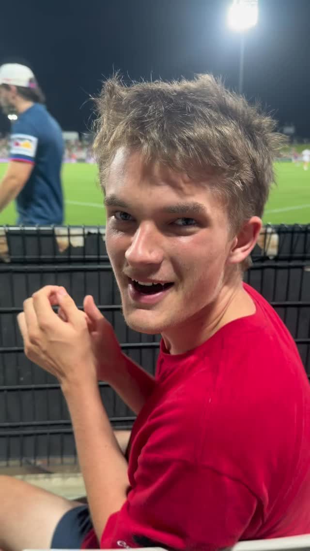 Finny boy meeting some of his Dolphin Friends 🐬