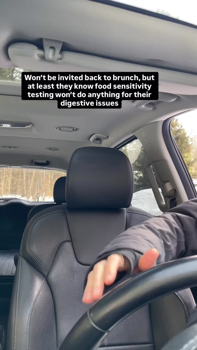 Here’s why I don’t recommend them (and I’m talking from experience because I spent $$$ on one when I was trying to get relief from my digestive issues that I suffered from for years)
1️⃣ The science isn’t solid
These tests measure IgG antibodies, but there isn’t strong clinical data proving they’re reliable. People have taken the same test twice and gotten different results.
2️⃣ A food sensitivity is a symptom, not the root cause
This is the biggest reason why I’m not a fan. If foods are triggering a reaction, something deeper is going on (think gut health). These tests don’t tell you why it’s happening, just that it is (which yes, we know). It’s not root cause. Hint, hint, that’s where gut testing comes in.
3️⃣ They often lead to extreme restriction & stress
From experience, you get a LONG list of foods to avoid for months. That level of restriction can create more stress, more reactions, and a really unhealthy relationship with food, which actually makes healing harder. I think I lasted maybe 3 weeks because it was unrealistic to follow while also trying to live a somewhat normal life.
My approach instead:
There may be a season where certain foods need to come out, but focusing on the big offenders, for a short period, while addressing the root cause (gut testing baby!)
⭐️ If you want a more sustainable and effective way to feel better after gallbladder removal, DM or comment READY for more info