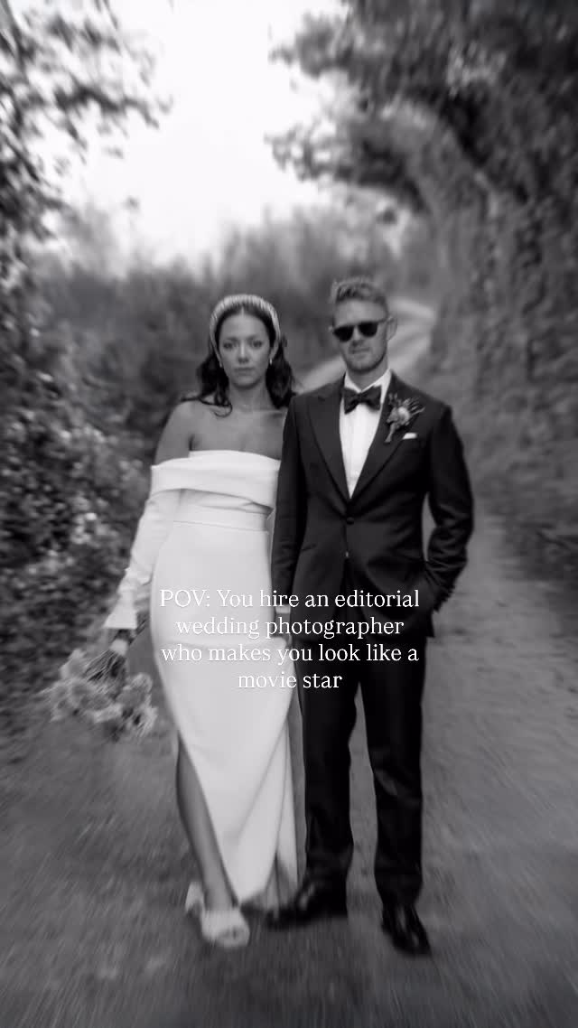 We make it all about you 📷
/
@thevedrinesphoto
#editorialweddingphotographer #blackandwhiteweddingphotos #gettingmarried2026