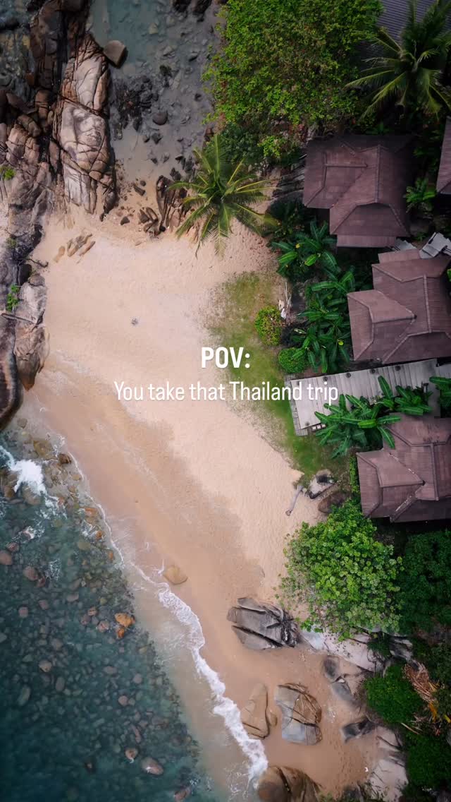 38 faces.
38 stories.
1 shared journey.
From all over the world, we came together to practice, to learn, to grow..
This is not just a Yoga Teacher Training.
This is presence. Connection. Evolution.