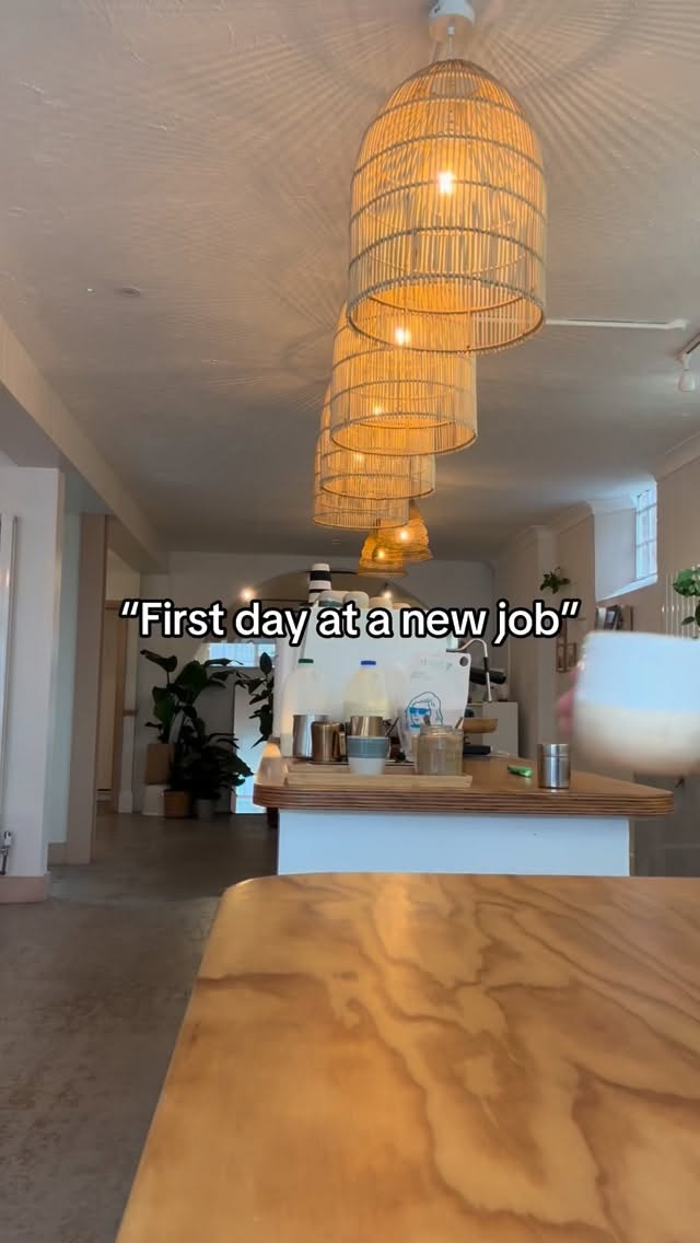 Different stories, same coffee shop ❤️
#coffeetok #coffee #smallbusiness #twyford