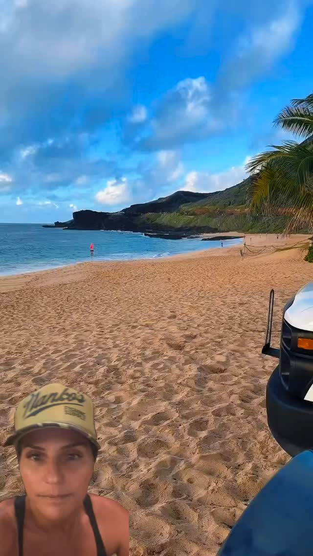 🌊 Introducing kids to rougher beaches is all about preparation and should never be rushed 🌊
🔑Here are some key tips:
• Build water safety + survival skills first 🏊♂️
• Start at calm beaches before introducing rougher beaches
• Start with small waves, lots of exposure, then when mastered move onto a slightly bigger waves 🌊
• Don’t rush going bigger, do this slow and gradual 🐌
• Watch and read the ocean before entering 👀
• Teach reef, rips, drop-offs, entry & exit points 🪸
• Never turn your back on the ocean ⚠️
Risk is always there. Skills are built slowly, intentionally, and progressively.
Love raising water-safe kids, especially my own 🤍🌊
#sandys #sandybeach #beachkeiki #hawaiibeaches #water safety.