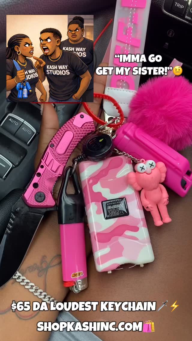 WHY YOU PULL-UP WIT DAT FAT GIRL FOR LIL OLE ME??🤨NOW IM FINNA DEFLATE HER!🫤🗡️
ARE YOU READY TO FOR SOME PRETTY PROTECTION?👀🥵🤭 ONLY AT LINK IN BIO! 🛍 PRODUCT: “DA LOUDEST KEYCHAIN” AT SHOPKASHINC.COM🛍 INCLUDES Stun G, Pep spray, 8” Pocket Knfe, OW Wristlet, Lighter + Leash, Kaw Kid, Authenticity tag, & Puff💫 #kashwaystudios #fyp #selfdefensekeychain #selfdefenseset #junkstungun