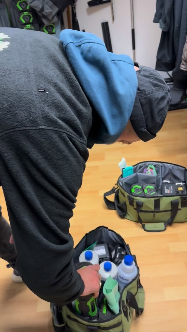 Auto packen, Schlüssel mitnehmen, Einsatz starten. #keepitclean #hausmeisterservice #immobilien #reinigung #cleantok