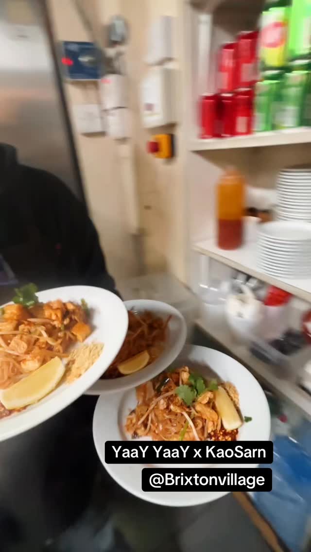Our new location at KaoSarn Brixton village is OPEN. Opening hour. Monday closed Tue-Fri 12.00-15.00/ 17.30-22.00
Sat-Sun 12.00-22.00 #yaayyaaythai #brixtonvillagemarket #kaosarn #padthai #londoneats