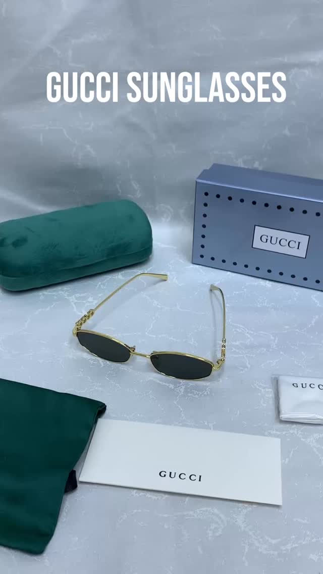 The right sunglasses change everything 😎
One accessory. Endless looks.
📦 Fast delivery
🇦🇪 Next-day | 🇴🇲 3–5 days | 🌍 Worldwide
www.amirashop.net