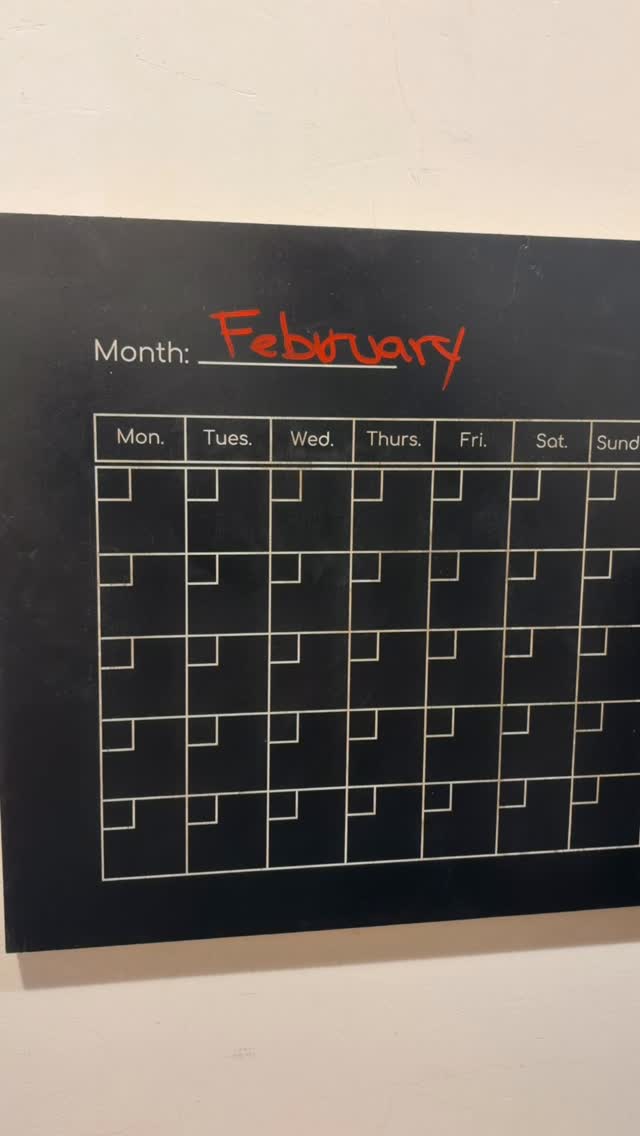 I needed one for a while and I'm super happy with how it turned out! Let me know if you need one too and I will gladly make it for you.
#makers #monthlyplanner #eraser #agenda #workflow