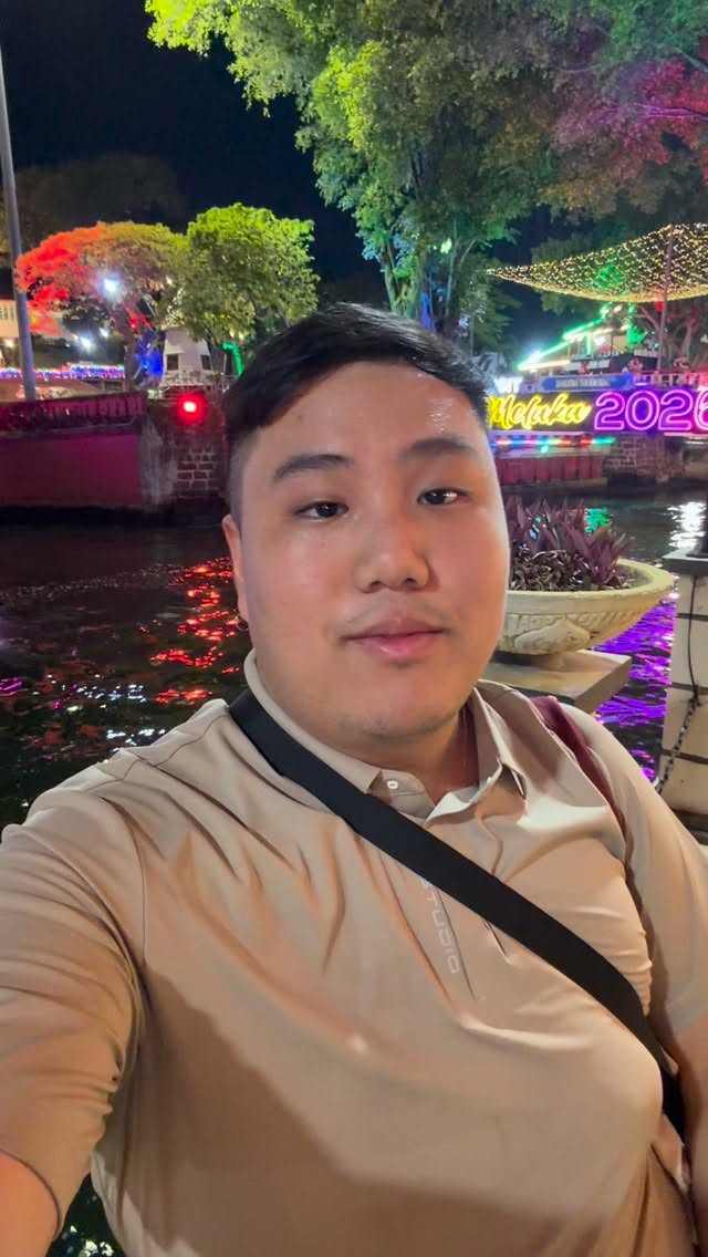 so i came across a post that said “upload your last video with this audio as a reel?” and im kinda impressed by the result lol #melaka #malaysia