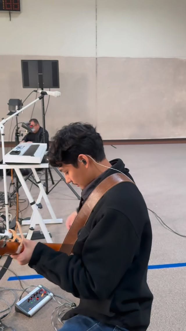 Algunos de nuestros estudiantes y maestros nos dijeron su edad y fue un viaje en el tiempo 🦖😂
#Trend #Humor