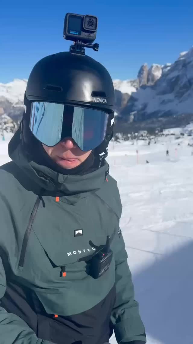 We started with exercise loading for Achilles tendinopathy, alongside soft tissue work and acupuncture — but progress was limited. With a ski trip planned for February, the goal was simple: get him back to normal movement and pain-free activity.
We then added laser therapy as part of his rehab and completed a 3-week course (6 sessions) in January. The result? A strong recovery and a smooth return to activity.
He’s now in the Alps, skiing comfortably, and still reports 0 pain. ✨❤️
A great example of structured rehab and the right tools at hand.
Keep an eye out for detailed video explanation of what the rehab involved and how did the whole process look like. 📚
#AchillesTendinopathy #SportsRehab #PhysioLife #InjuryRecovery #LaserTherapy