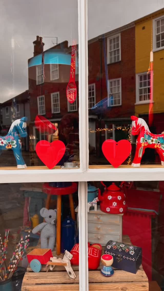 Love and affection. We all need that.
My shop and website are full of love all year round. So why wait for Valentine’s Day? Fill a FuzzpegFolk bag with a little something heartfelt and give to a friend who needs some.
Do it anytime.
#alittlesomething #bungay #bungaysuffolk #givealittlelove