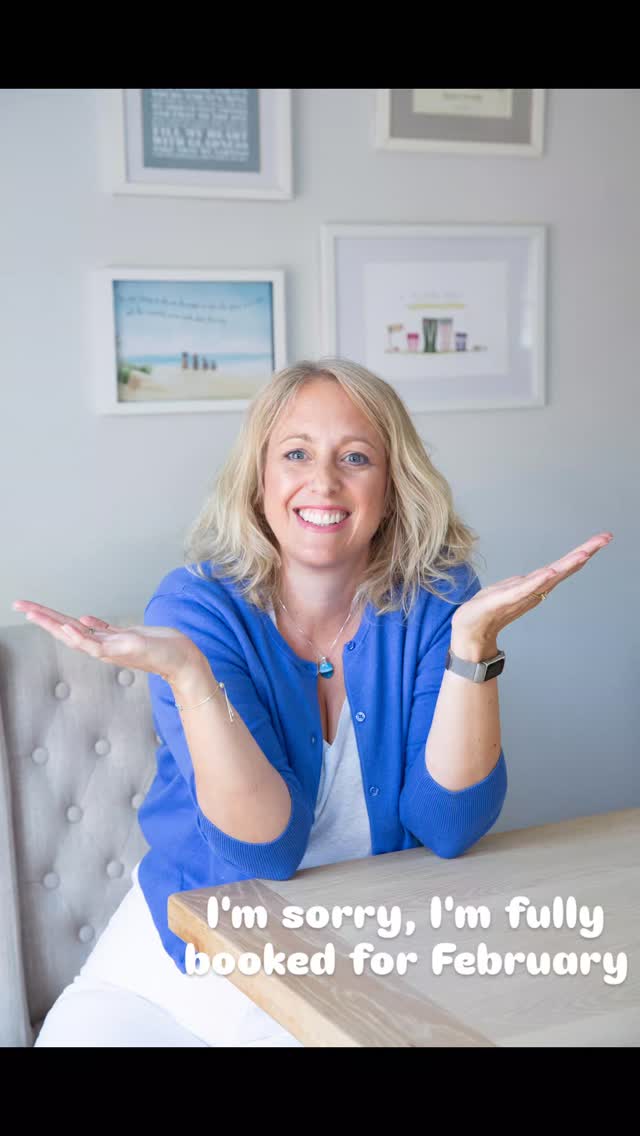 💙 I'm having an amazing start to the year with demand for my services at an all-time high and I'm now fully booked throughout February
💜 Good news for you is that March, with it's lighter days and milder weather, is the absolutely perfect time for a wardrobe reset.
🩷 Review your winter wardrobe before packing it away and plan your new season outfits and purchases.
🩶 Learn everything you need to create a wardrobe you love during a VIP day, which includes a bonus 3 month support period too.
Let's make sure you start spring with a spring in your step!
Message me for more details and availability.
#stylist #ColourTheory #colouranalysis #wardrobeconsultant #personalshopper