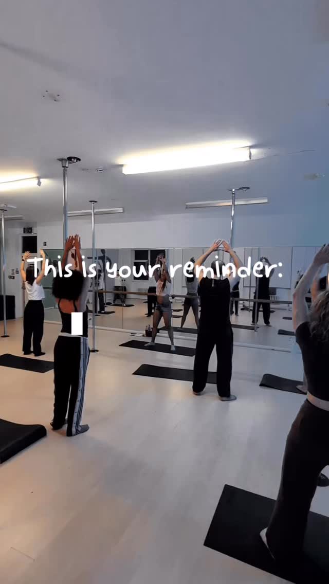 Join our lovely Tash on Mondays at 6:30 PM for Beginners Pole Fitness 💫
🔸Build your foundations
🔸Build your strength
🔸Build your community
We welcome you As you Are 🤍