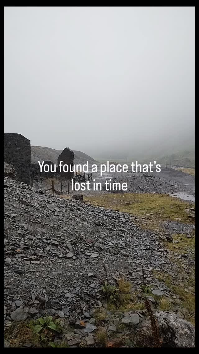 Painting the most surreal valley I’ve ever seen.
📍Cwymstwyth, Wales
I’m Chloe and I paint unexpected places of beauty from in and around the UK. I use collage and mixed media to create semi abstract,expressive paintings of everything from gardens to villages, ancient valleys and windswept flowers. I love uncovering the sense of place within these landscapes.
To check out more visit the links in my profile or discover my Process on my highlights. 🌸
#valleys #beautifulplaces #artstories #analogcollage #collagestories