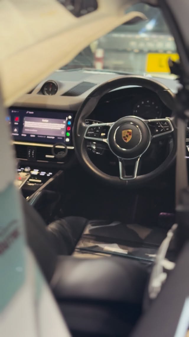 Gloss Black Roof
Enhance your vehicle’s appearance with our Gloss Black Roof Wrap service. This popular modification offers a modern, two-tone look that adds sophistication to any car.
________________________________
📞 Call us: 020 8452 0499
📱 DM: 07713369538
✉️ info@cartuning18.co.uk
🔗 www.cartuning18.co.uk
📍NW2 3HD, Cricklewood
________________________________
#cartuning18 #mercedesbenz #supercar #luxurydesign