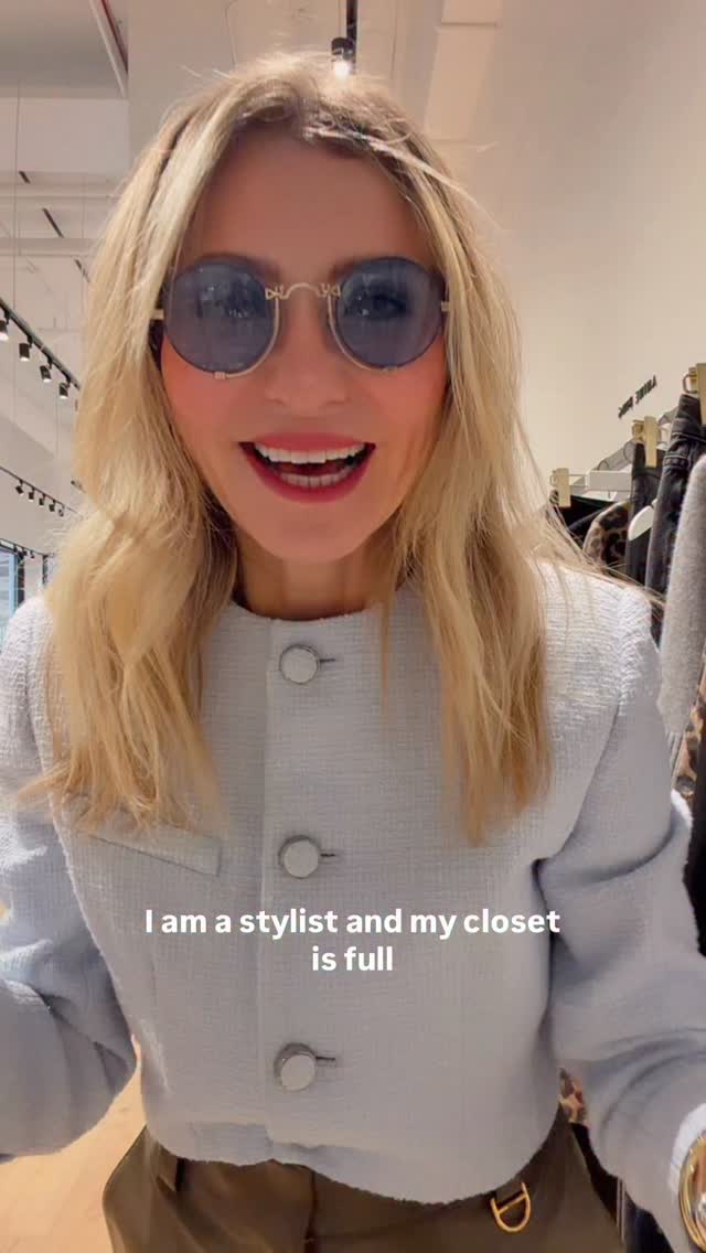 Remember, Queen,
all the stylish women you admire are not chasing trends and not shopping for random “fun” pieces.
The secret to a wardrobe that feels effortless and elevated is wardrobe essentials.
For me, denim is the hero of the wardrobe and blazers are right up there too 😉
Every Queen deserves to have fresh, perfectly fit denim in her closet!!
Are you ready to up level your denim game?
✨ Join me at Anine Bing next Thursday in Chicago
🗓 3–6 PM
👖 We’re celebrating their denim campaign and I’ll be styling live
Comment DENIM to RSVP.
Space is limited 👑
#chicagostylist