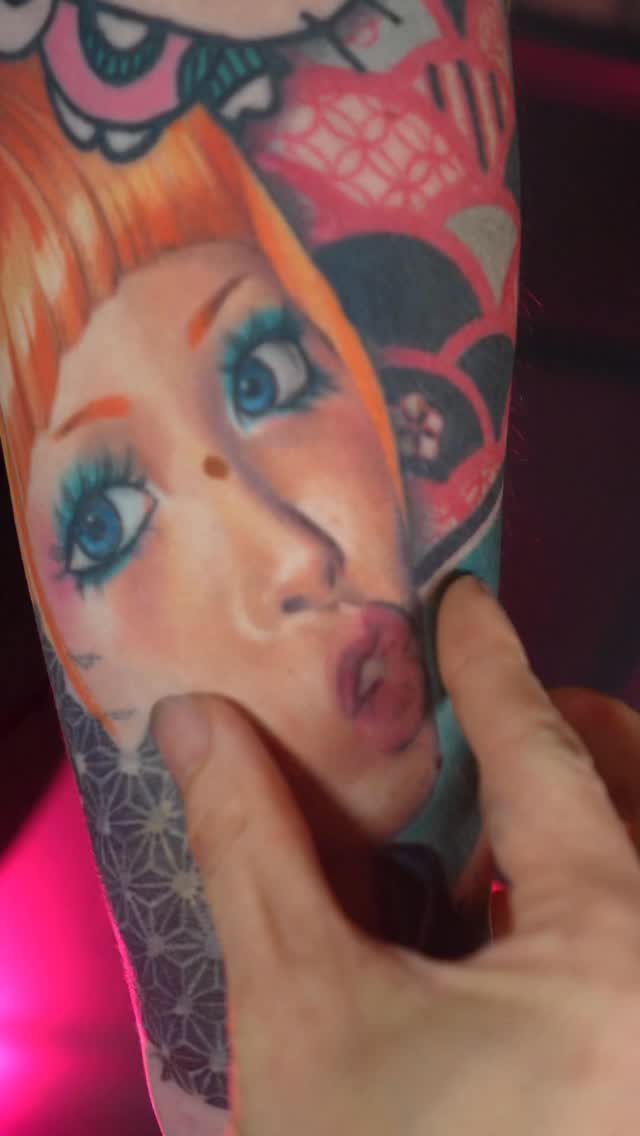 Healed Cover up of one of my first ever tattoos.
Life coming together full circle. We started in Amsterdam, after about 15 years we both ended up in Edmonton and covered end up my own work.