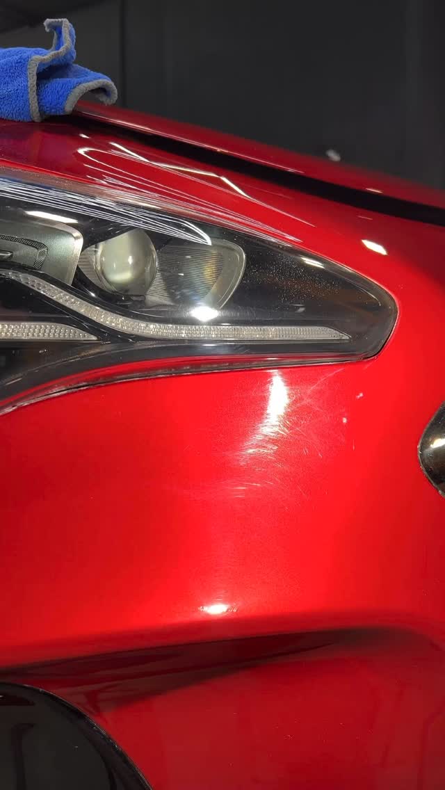 Varios autos llegan a TITAN Auto con un mismo problema 👀
Rayones finos, swirls y pintura sin vida.
En TITAN Auto hacemos pulido profesional 🛠️ para corregir la pintura
y aplicamos cubrimiento cerámico ✨ para proteger, realzar el color y facilitar la limpieza 🧼
🔍 Demostración GRATIS al inicio
Te mostramos la diferencia antes de cualquier trabajo.
Primero corregimos.
Después protegemos.
📩 Agenda tu cita por DM
#ppf #xpel #cancún #detailing #detailingcancun