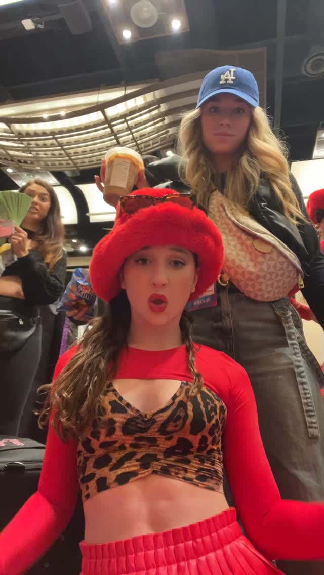 DIVA TIME 👑👑👑 @hollywoodvibe