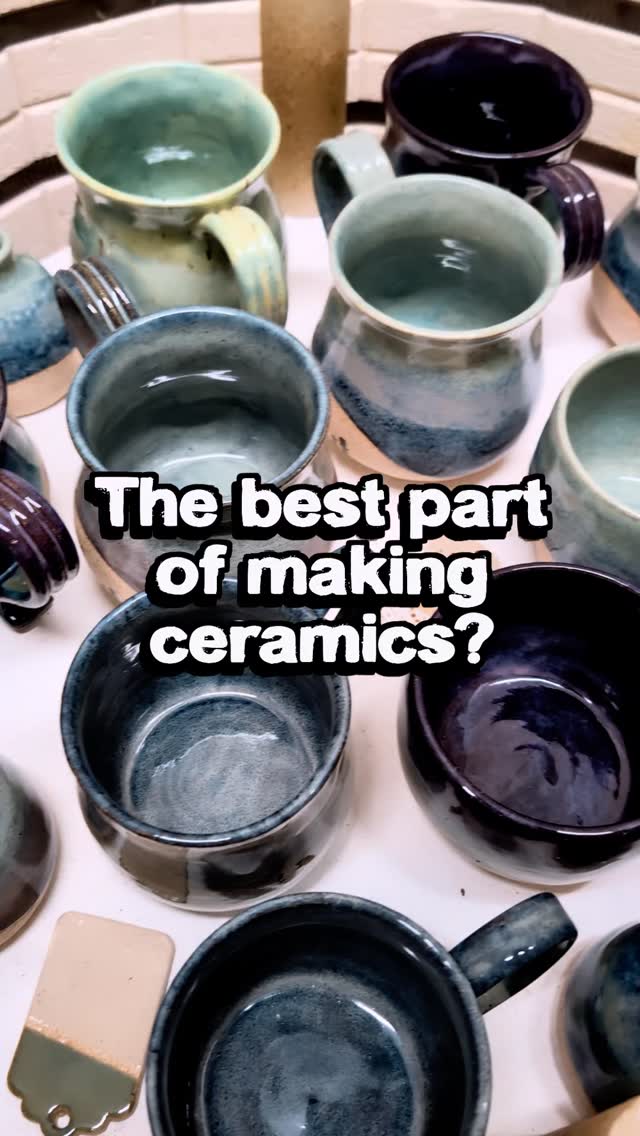 Every damn time 🤩
#ceramics #pottery #glazing