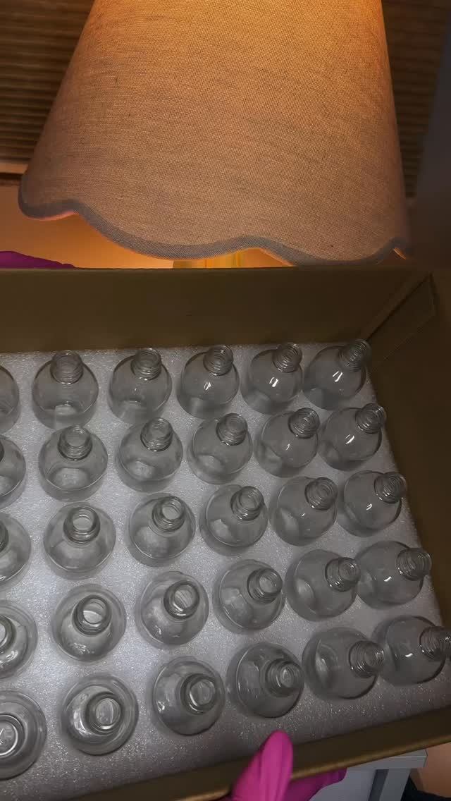 Last night looked a lot like this ✨
Mixing, pouring, and intentionally creating all of our room and space sprays, each one made to shift the energy of your space and bring you back to yourself.
From grounding and protection to rest, release, and moon magic 🌙
Here, Now • Protect Your Energy • In Your Dreams • Purify Your Soul • Full Moon Spray
Each blend is crafted with purpose, care, and a whole lot of love.
Your space deserves to feel safe, calm, and aligned 🤍
#SmallBusinessOwner
#EnergyCleansing
#IntentionalLiving
#SpiritualSelfCare
#RitualLiving