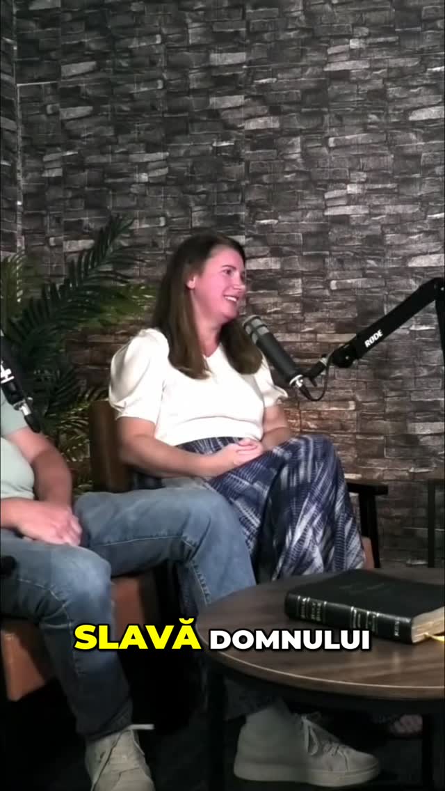 O familie, o orchestră! Pianul răsună mereu, cu Denis, Dorotea, Noemi, David și Ariana. Munca și dragostea au meritat fiecare clipă! ❤️ #Familie #Muzica #Bucurie #Credință #Copii #Orchestră #ViațăDeFamilie