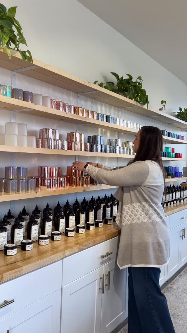 A little behind the scenes before this week’s pours ✨
Are you pouring a candle this week?